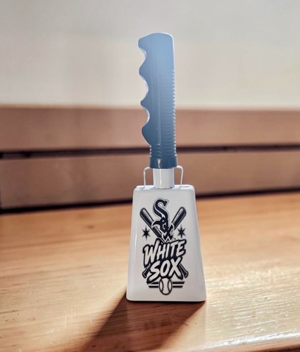 Chicago white sox sports cow - chicago,